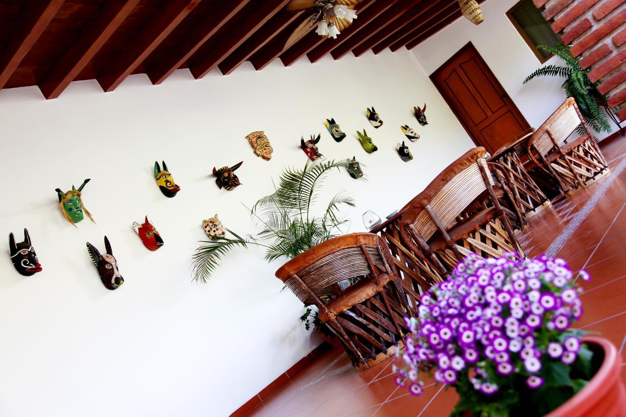 Hostal Casa Blanca Комала Экстерьер фото