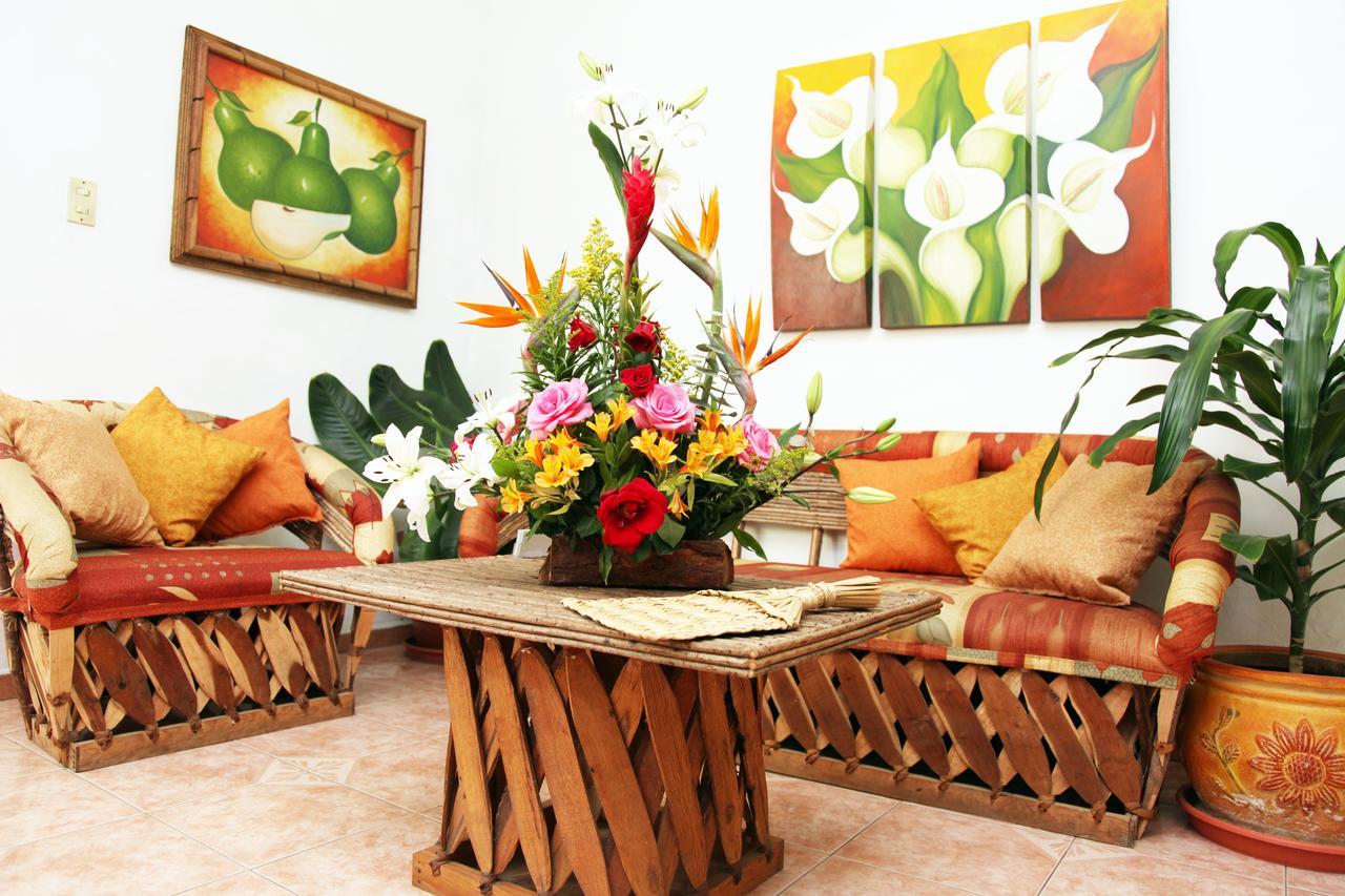 Hostal Casa Blanca Комала Экстерьер фото