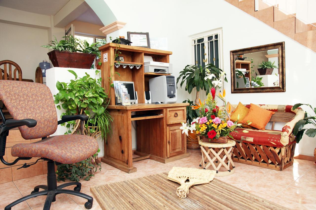 Hostal Casa Blanca Комала Экстерьер фото